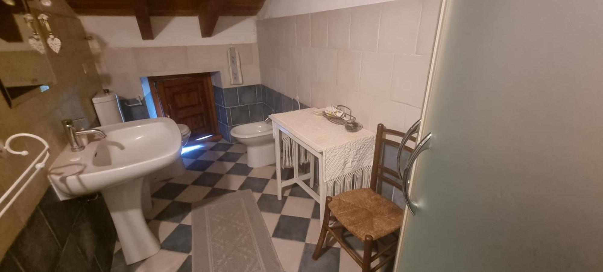 B&B Di Luisa Ledda Ales Exteriér fotografie